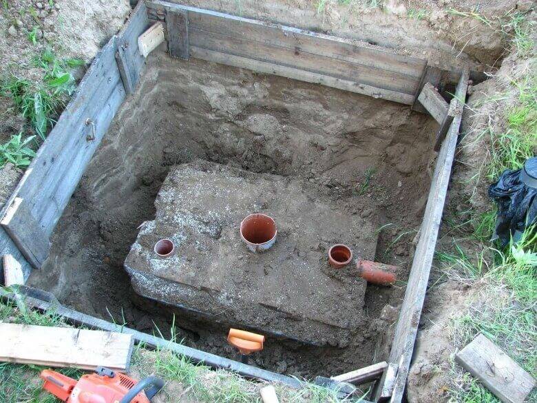 Выгребная яма из кирпича для туалета на участке: как правильно построить