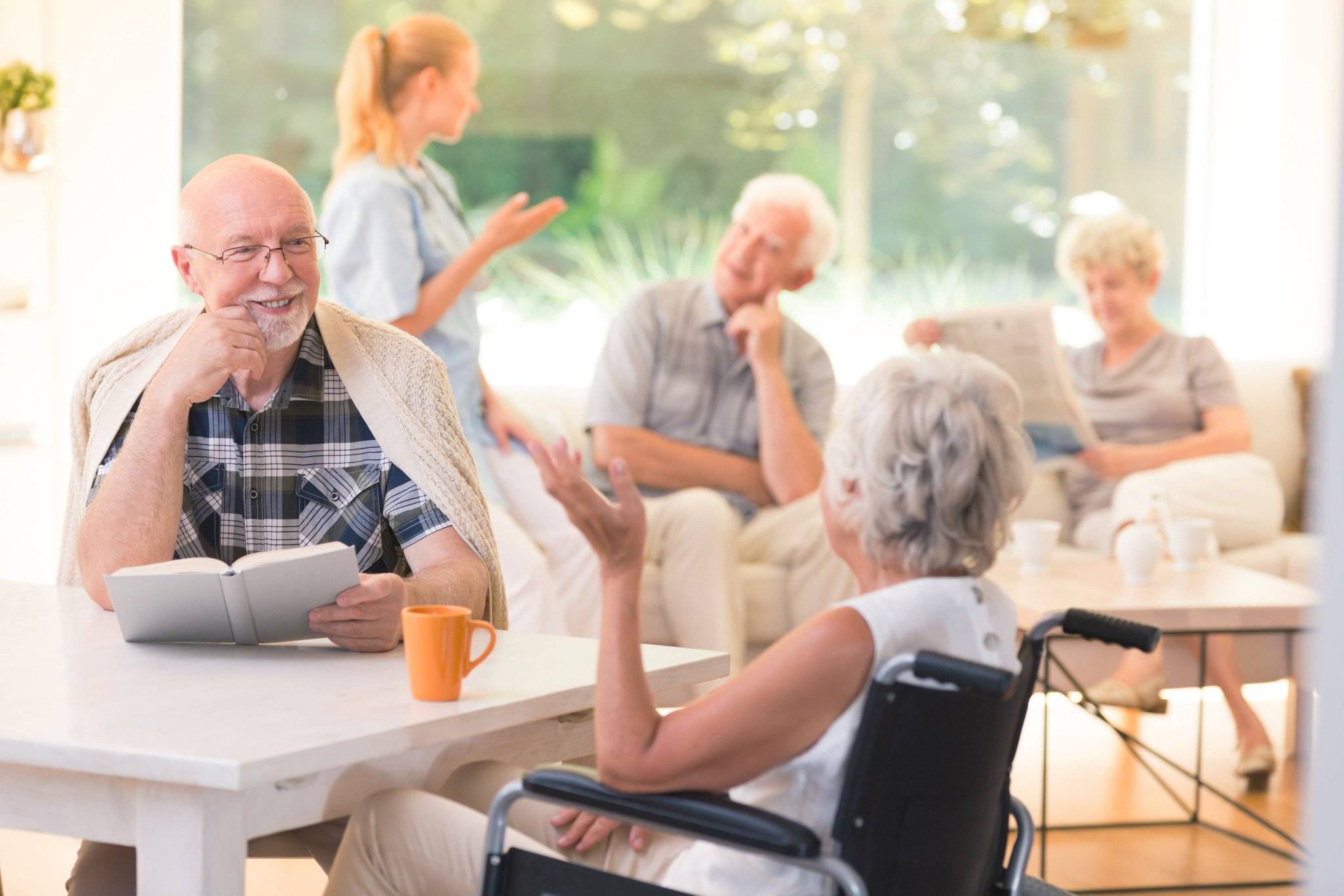 Уход за пожилыми людьми в домашних условиях, рекомендации по уходу за пенсионером