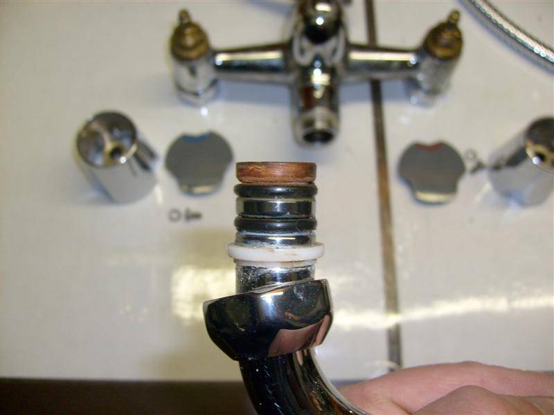 Течет кран на кухне: как починить? | выявления причины и инструкция по ремонту