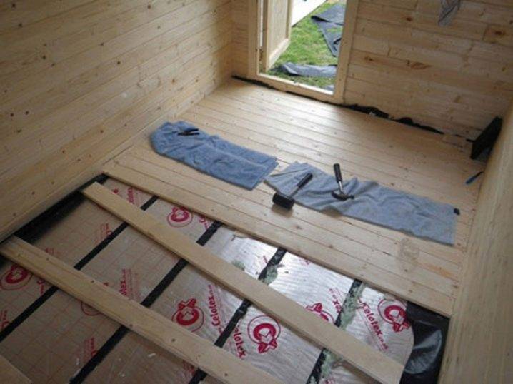 ???? утепление полов в деревянном доме: способы, материалы, технология