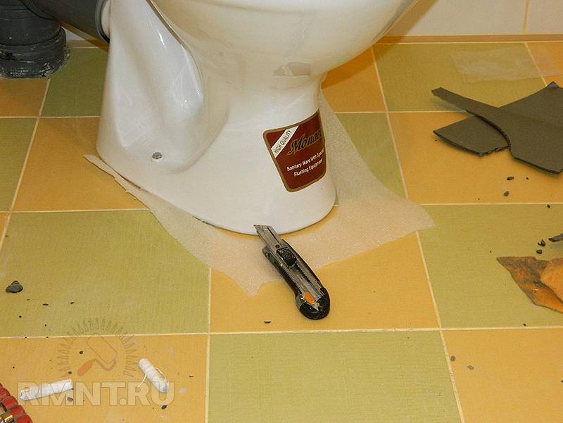 Установка унитаза на кафельный пол: инструкция, как установить и не повредить кафель
