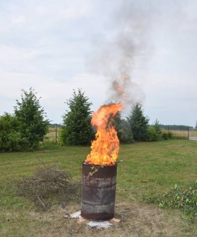 Правила сжигания мусора во дворе частного дома и тбо на заводе