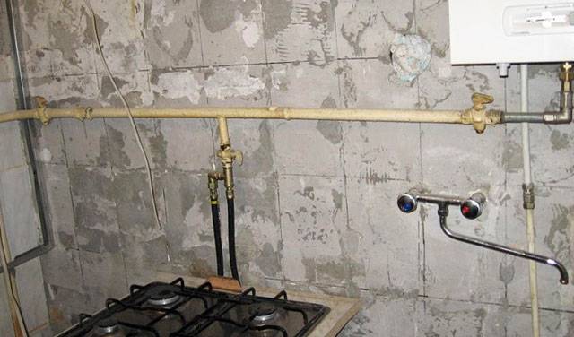 Как выполнить перенос газовой трубы в квартире – правила, нормы