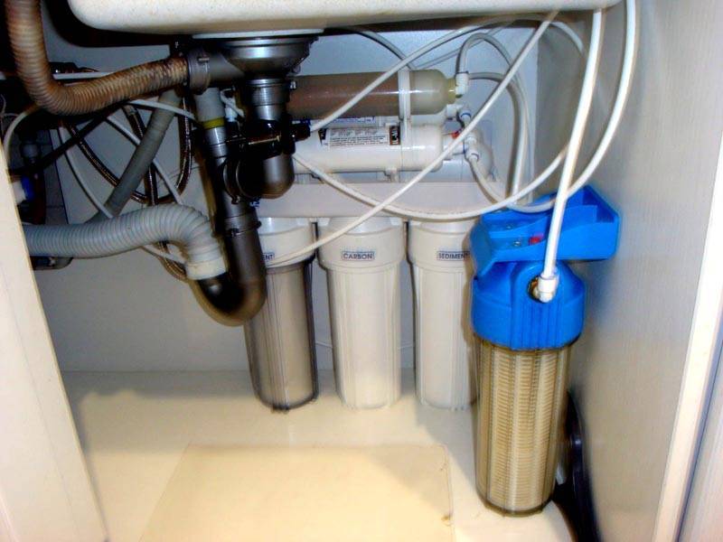 Какой фильтр для очистки воды под мойку лучше выбрать.