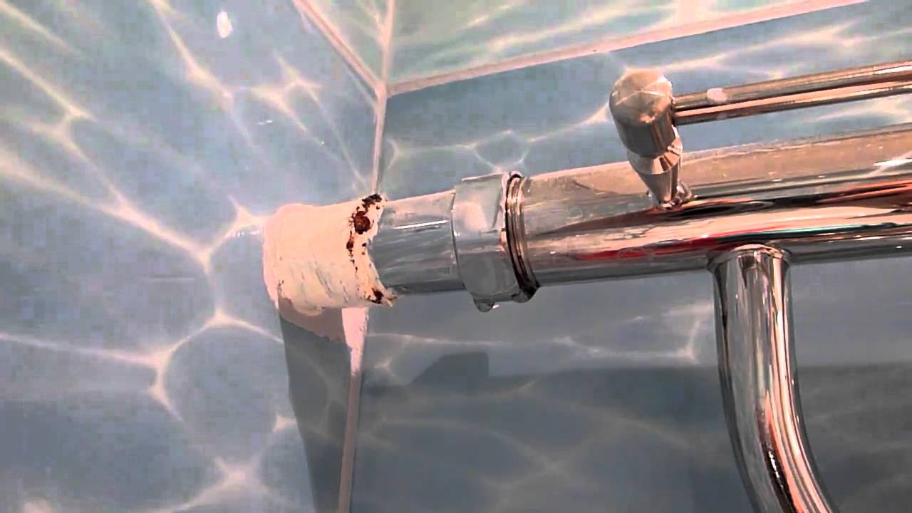Что делать и кто виноват, когда течет полотенцесушитель в месте соединения после отключения горячей воды?