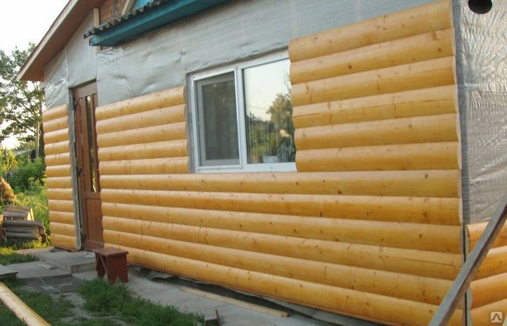 Как крепить блок-хаус снаружи к стене дома: правильное крепление панелей при помощи саморезов и кляммеров