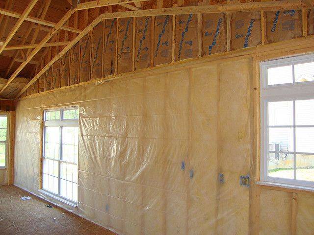 Утепление стен изнутри деревянного дома своими руками: выбор внутреннего утеплителя, расчет, монтаж теплоизоляции брусового дома
