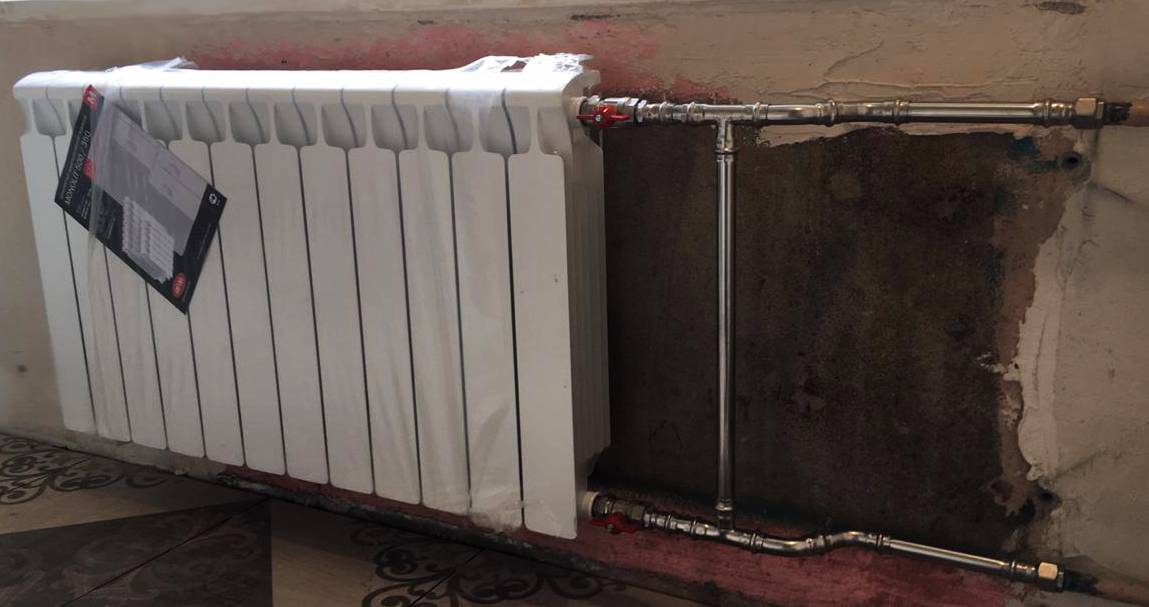Замена радиаторов отопления в квартире и частном доме