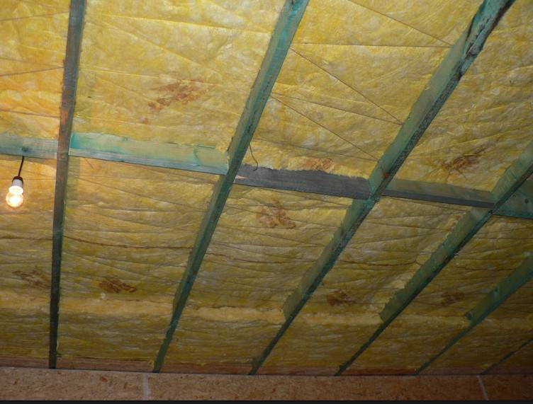 Утепление бетонного потолка - какие есть варианты?