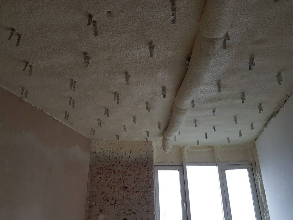 Утепление потолка в квартире