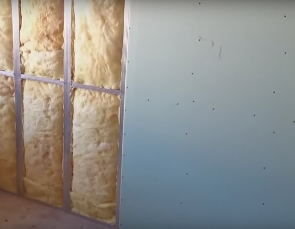 Утепление стен изнутри гипсокартоном плюс пеноклексом или минватой в квартире: технология обшивки своими руками, видео