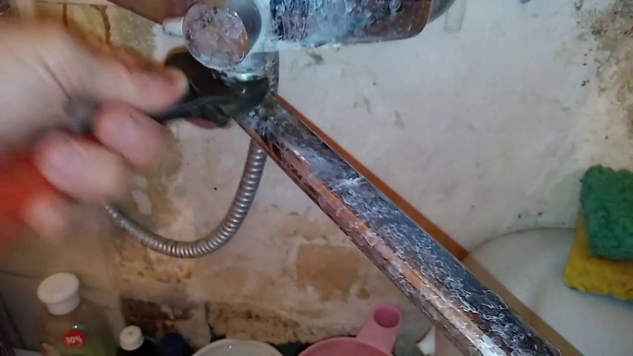 Ремонт смесителя в ванной своими руками: пошаговая инструкция
