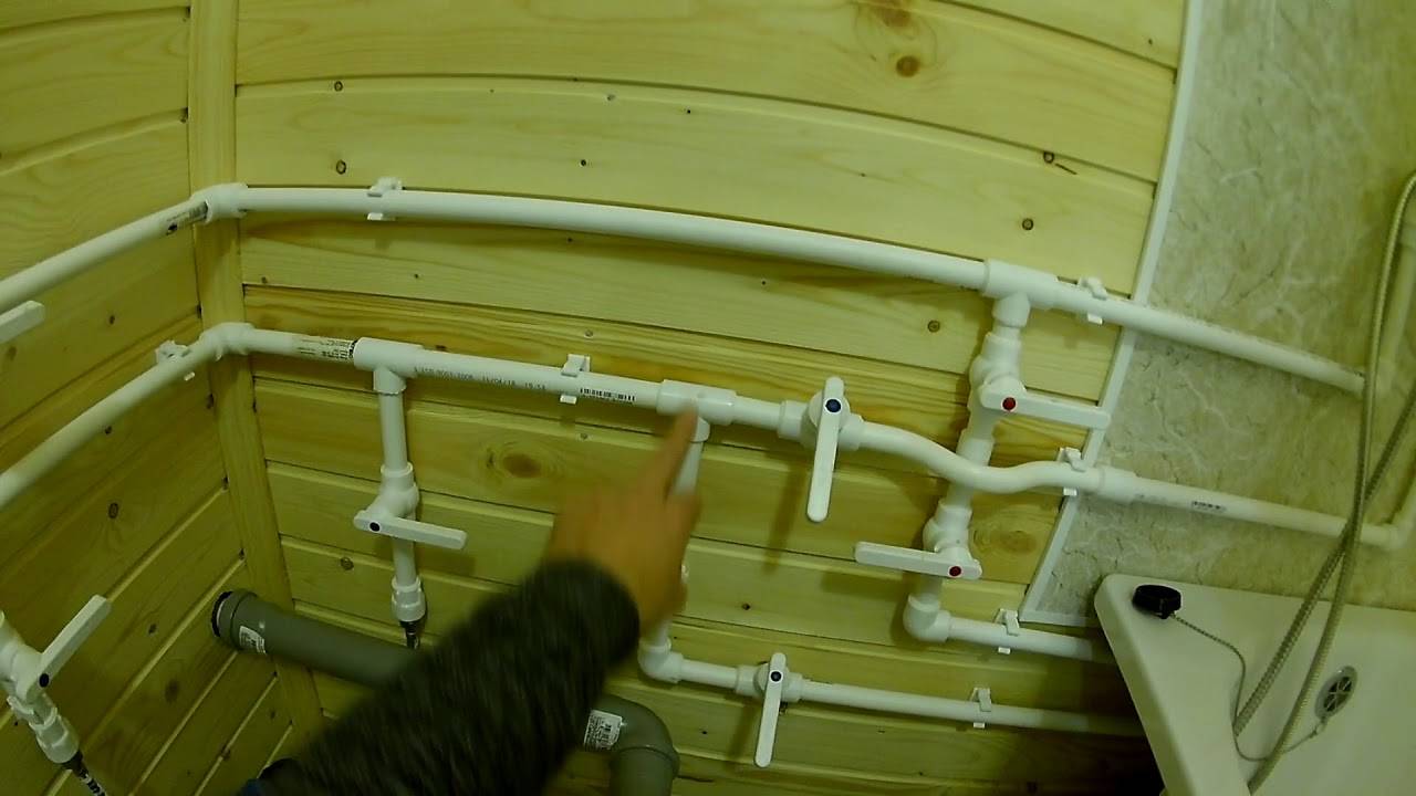 Как выполнить монтаж труб пвх – инструкция по прокладке своими руками
