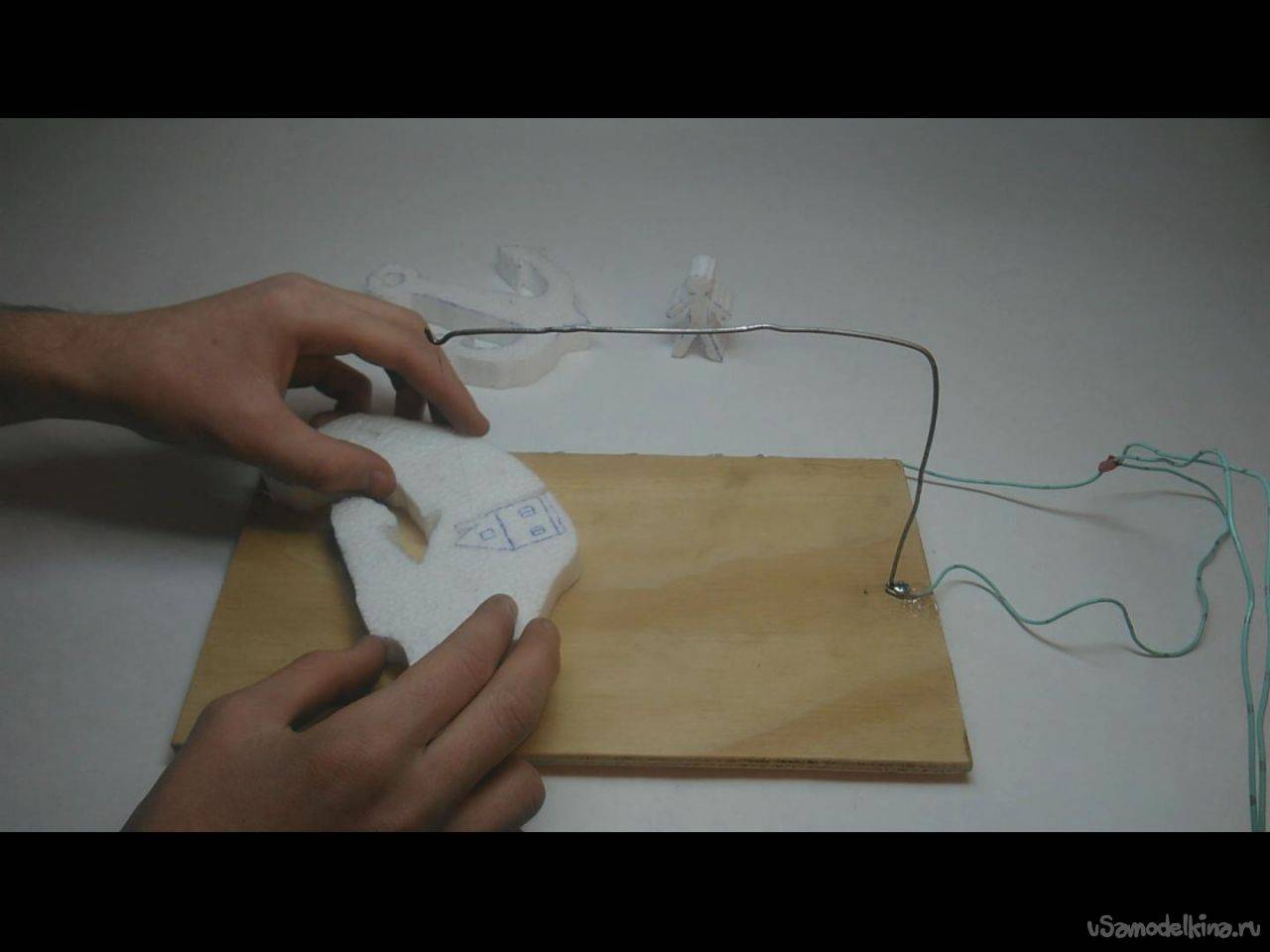 Станок для резки пенопласта своими руками: как резать пенопласт | o-builder.ru