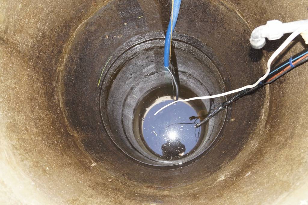 Дачный быт: как дезинфицировать воду из колодца