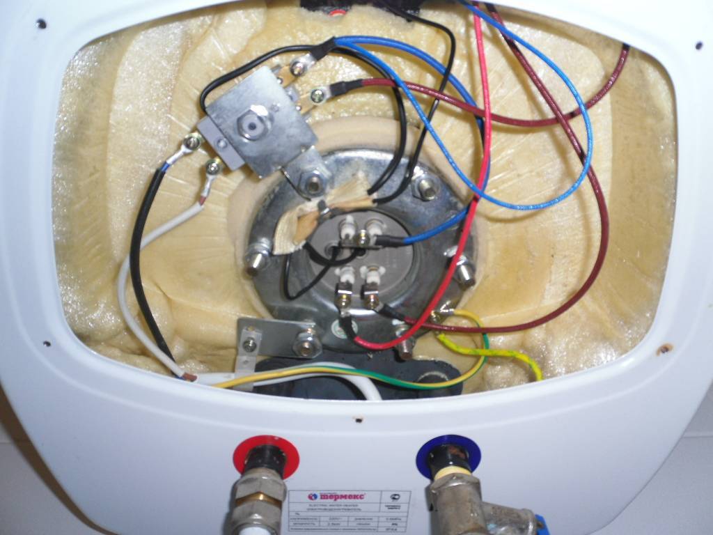 Как демонтировать водонагреватель своими руками и как снять сенсорный экран и термометр с водонагревателя
