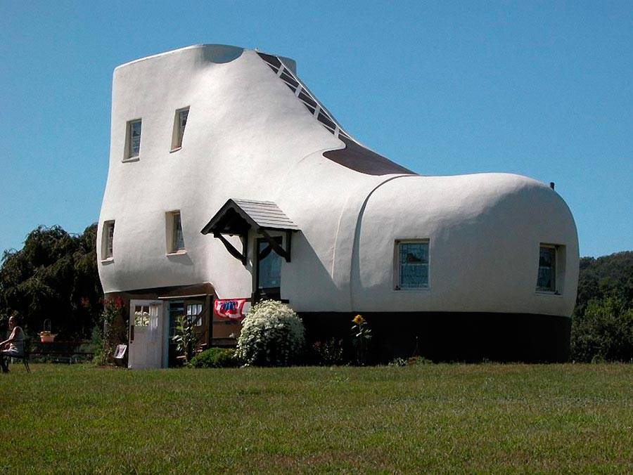Самые странные дома в мире: 10 безумных архитектурных решений