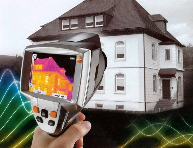 Обследование и проверка дома тепловизором при покупке или контроле строительства