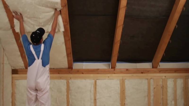 Утепление потолка пенопластом изнутри в деревянном доме своими руками и снаружи, технология