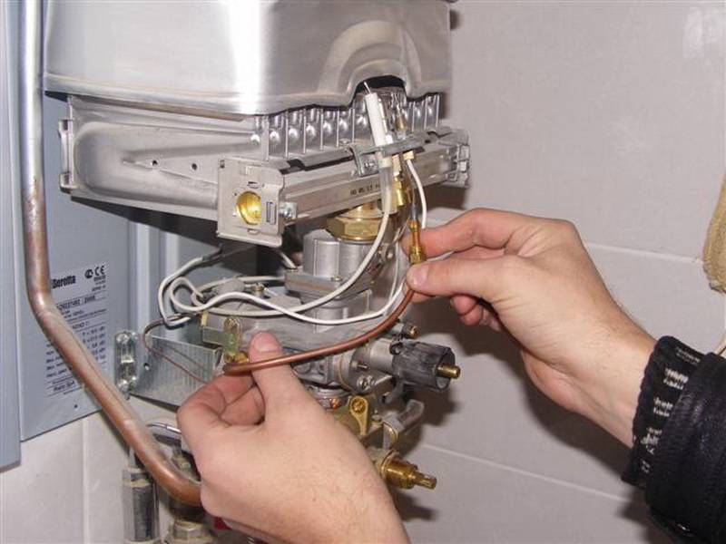 Как почистить газовую колонку: теплообменник, радиатор от накипи, пыли и сажи