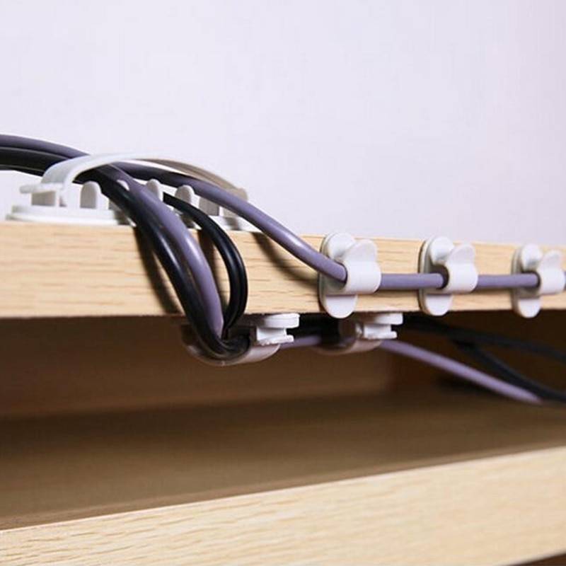 Все варианты, которые помогут декоративно скрыть проводку в доме: как спрятать провода без штробления
