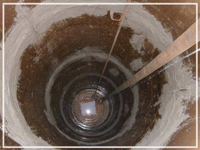 Почему пропала вода в колодце: причины и способы решения