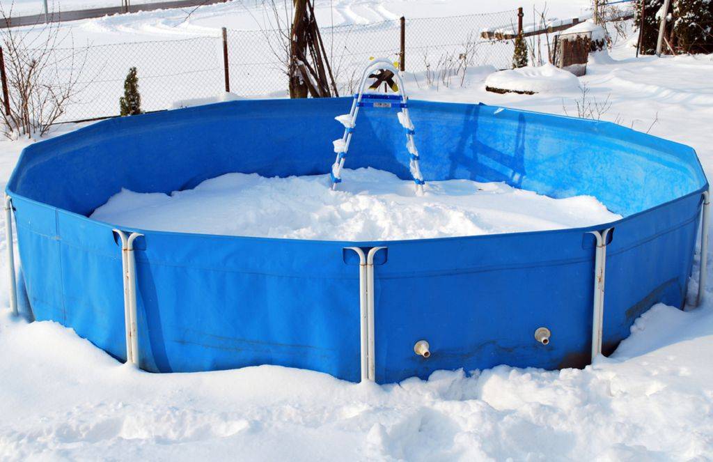 Как правильно подготовить к зимовке каркасный бассейн, полезные советы