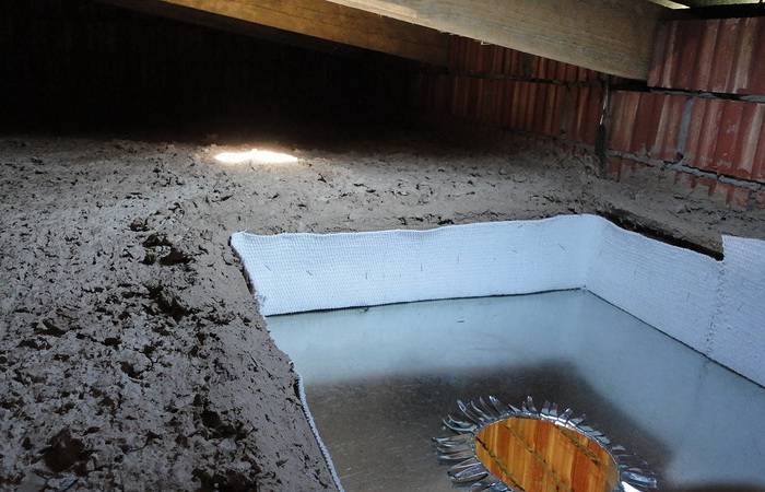 Утепление потолка бани: глиной с опилками, опилками с цементом. пропорции, видео