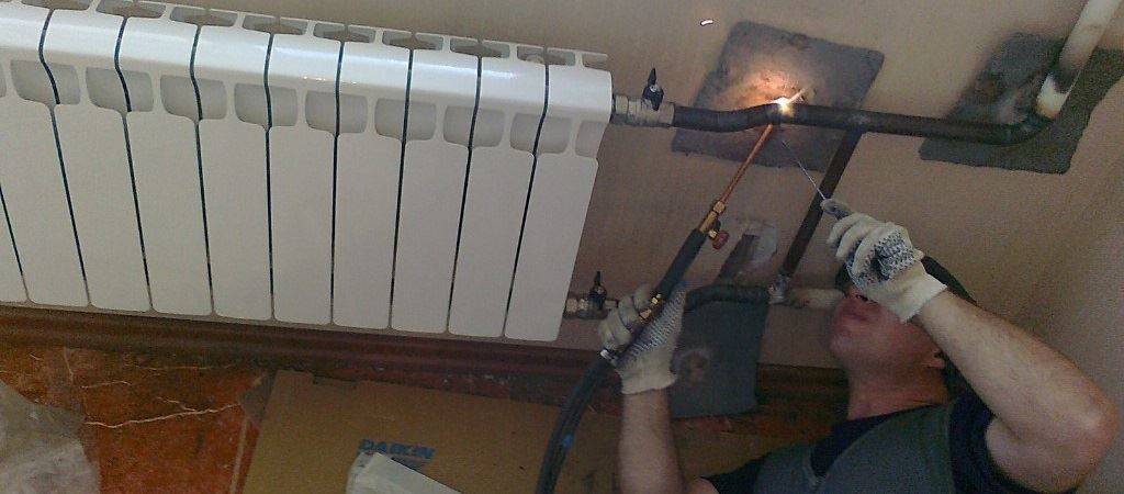 Замена батарей отопления в квартире – пошаговая инструкция