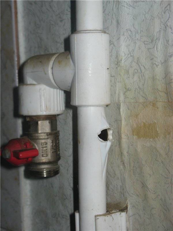 Гидроудар в системе отопления, предупреждение и ремонт течи