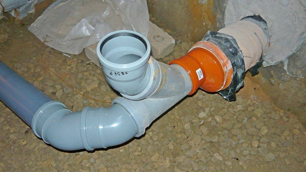 Раструб канализационной трубы: что это и для чего он нужен?