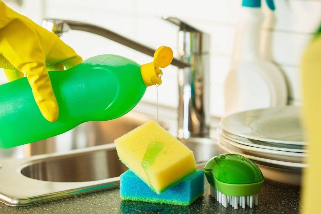 Чем помыть посуду, если нет моющего средства - без химии